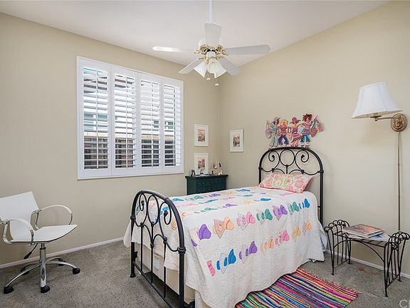 5th image of 81100 Avenida Davina