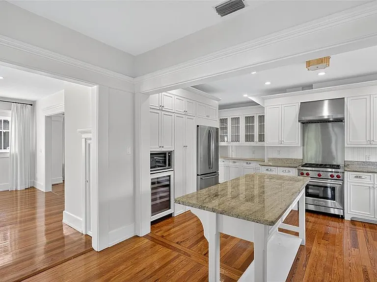 3003 W Harbor View Ave — Photo 26