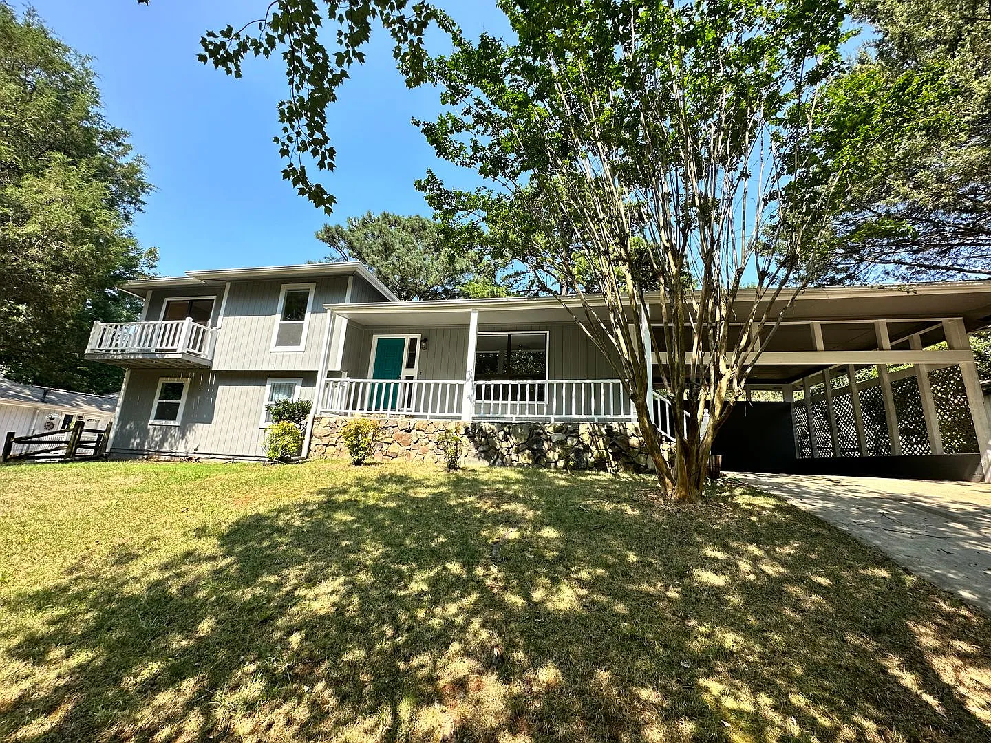 Exclusively Offered by Muse Realty Rentals, LLC — Photo 2