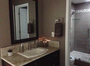 1984 Elmwood Dr S, Salem, OR