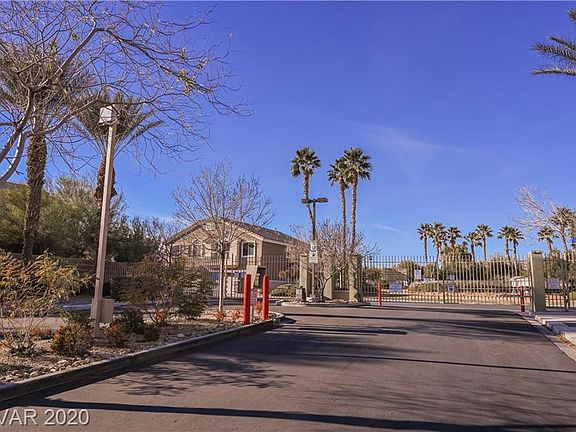 2nd image of 6625 Lookout Lodge Ln Unit 3
