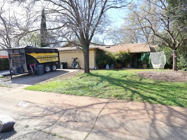 3528 Silverwood St, Redding, CA 96002