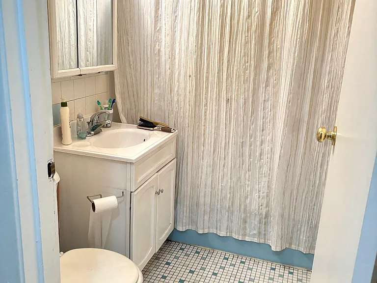 4337 Prescott Ave #2C — Photo 13