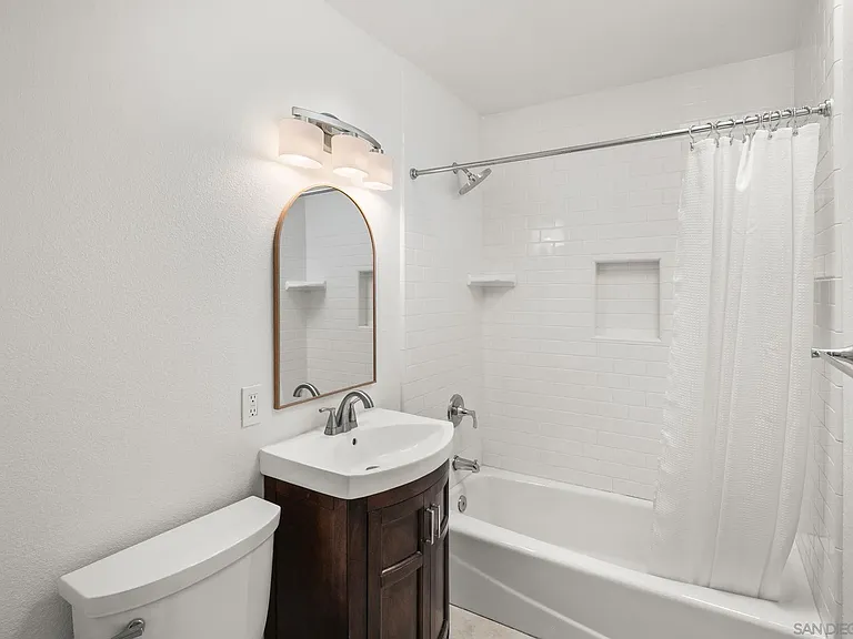 5164 Chateau Dr — Photo 20