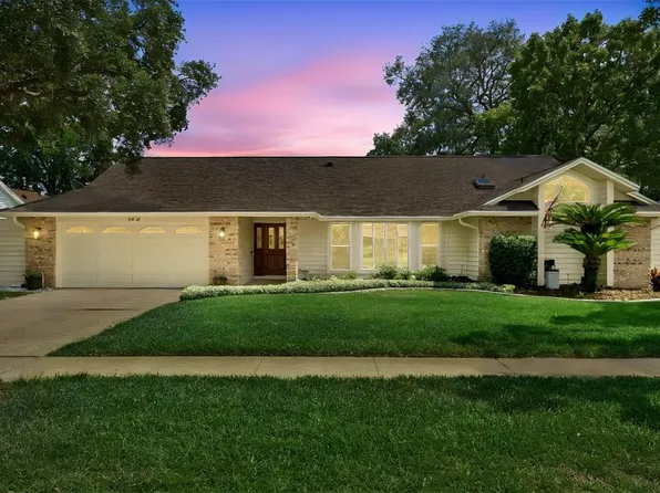 2418 Sweetwater Country Club Place Dr, Apopka, FL 32712
