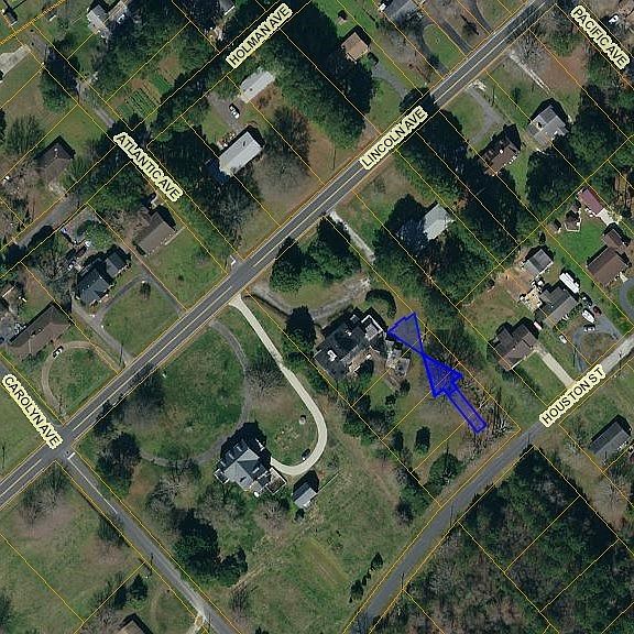 2nd image of 12242 Lincoln Ave