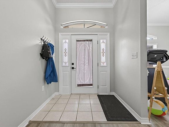 5th image of 740 Riva Ridge Dr