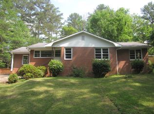 1755 Waverland Cir, Macon, GA 31211