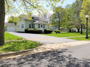 1621 Glenn Park Dr, Champaign, IL