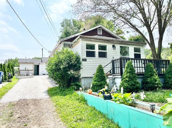 1003 W Ellis Ave