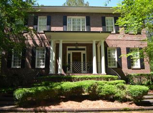 11 Abbeywood Ln, Hattiesburg, MS 39402