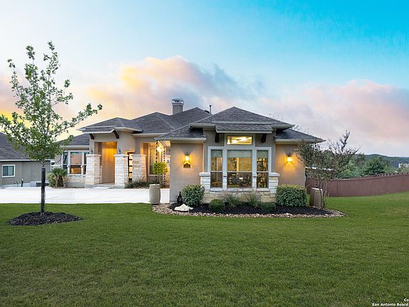 4th image of 1414 TIVOLI HILL