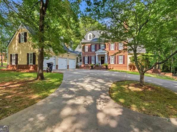 256 Westchester Dr, Griffin, GA 30223