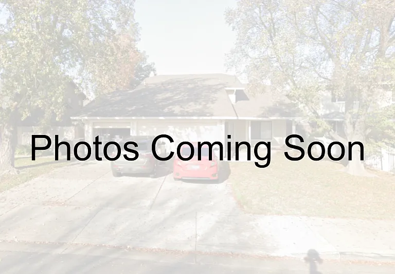 2109 Bridgewood Way — Photo 1