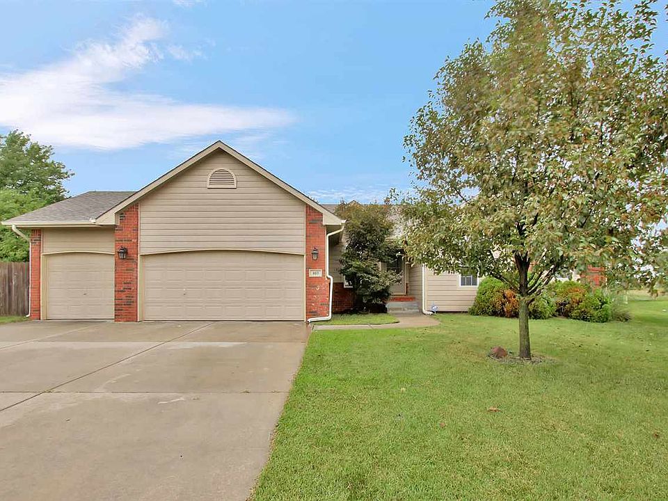 1st image of 803 Candia Cir