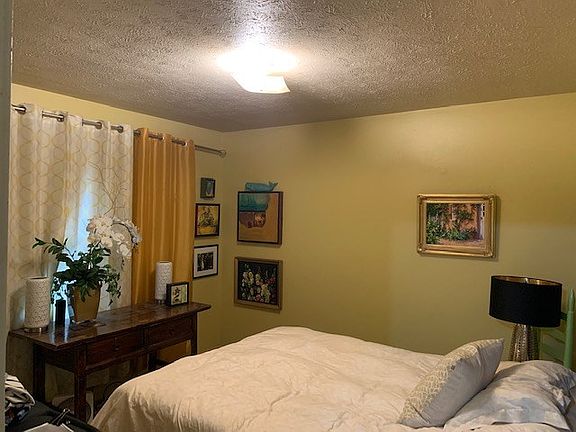 3rd image of 199 Azalea Dr