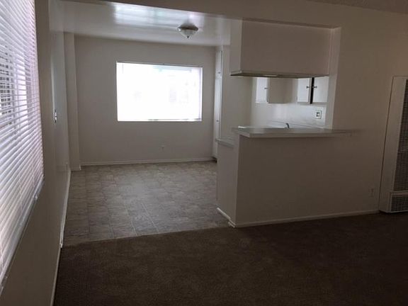 3rd image of 220 Hermosa Ave APT 4