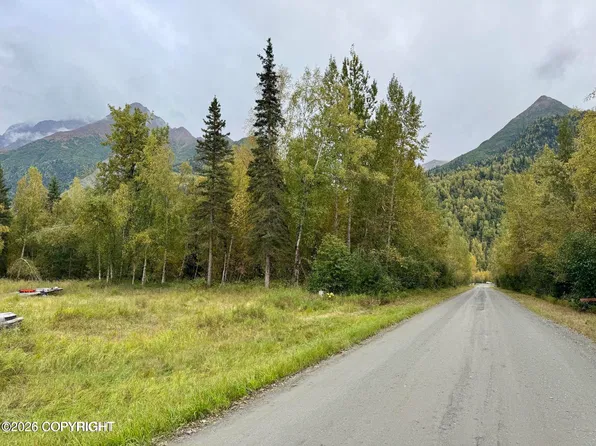 8593 S River Dr, Palmer, AK 99645