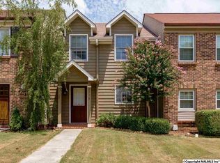 2746 Wynterhall Rd SE, Huntsville, AL 35803