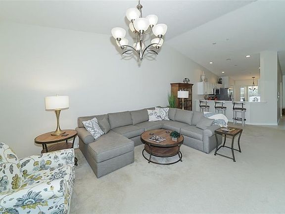 5th image of 5280 Hyland Hills Ave Unit 1821
