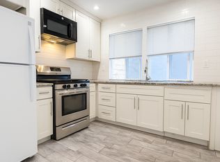 5211 Mission St, San Francisco, CA 94112