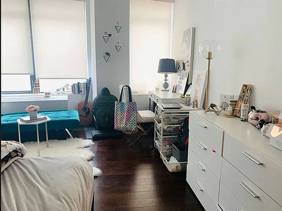 5th image of 40 Broad St APT 26F