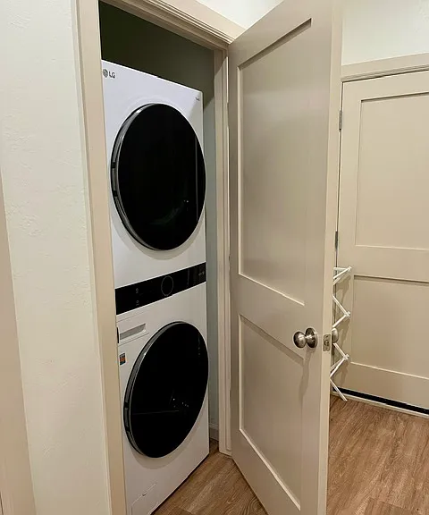 Washer & Dryer