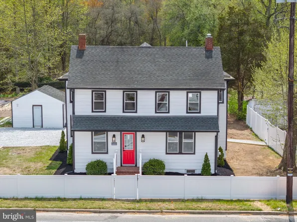 1133 Almond Rd, Pittsgrove, NJ 08318