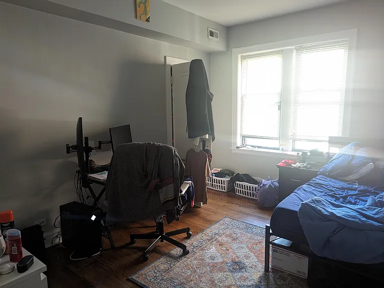 2119 N Campbell Ave #2F — Photo 13