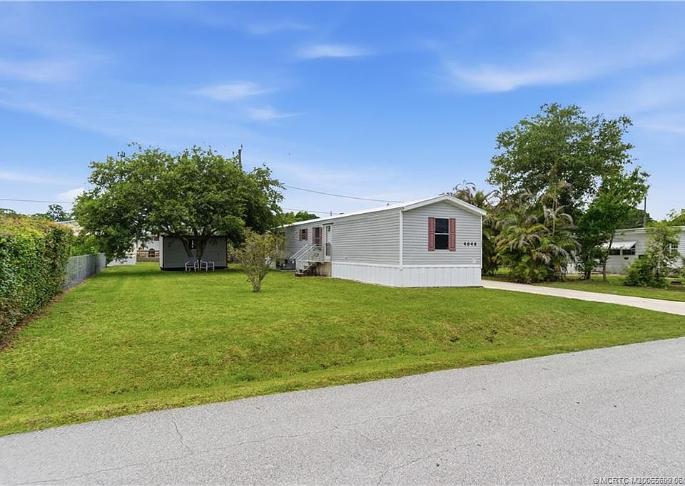 1st image of 4646 SE Circle Way