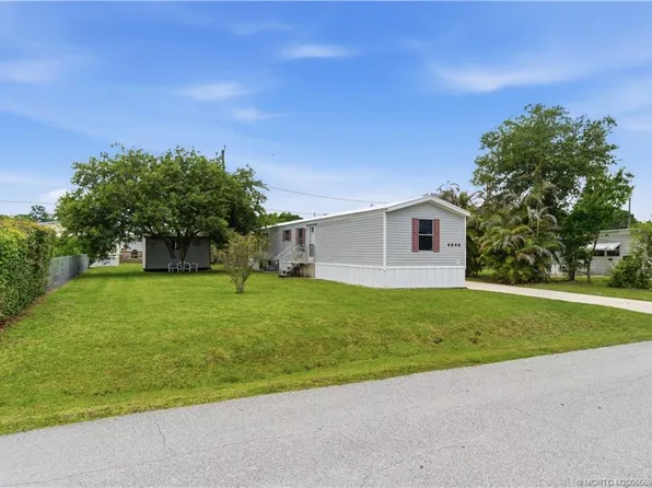 4646 SE Circle Way, Stuart, FL 34997