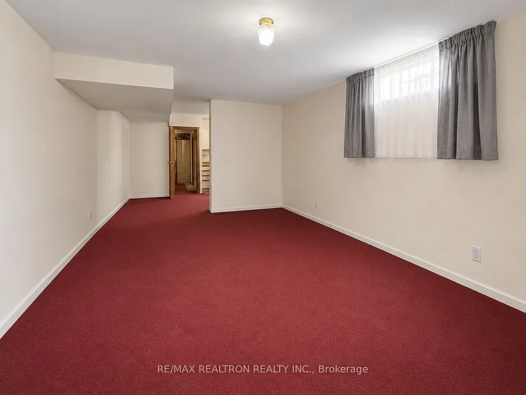 322 Morrish Rd #BASEMENT — Photo 4