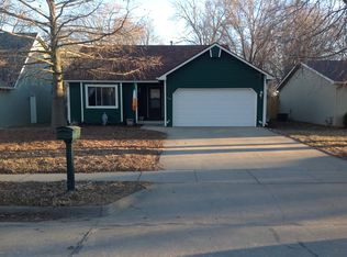 328 Pleasant St, Lawrence, KS 66044