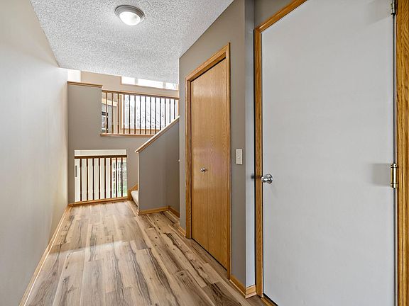 5th image of 3953 Raspberry Ridge Rd NW