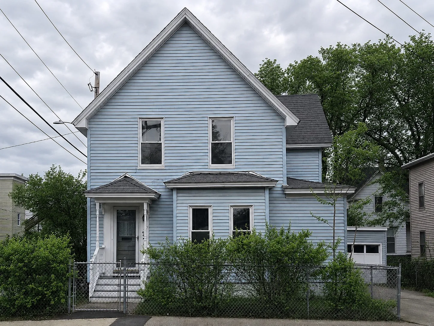 2 bed, 950 sqft, $1,995 — Photo 1