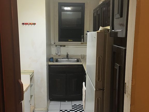 4th image of 144-63 35th Ave Unit 6L