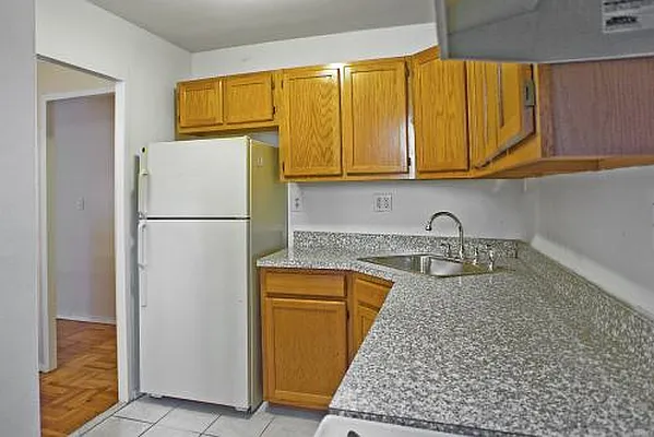 Sold by Fillmore | media 9