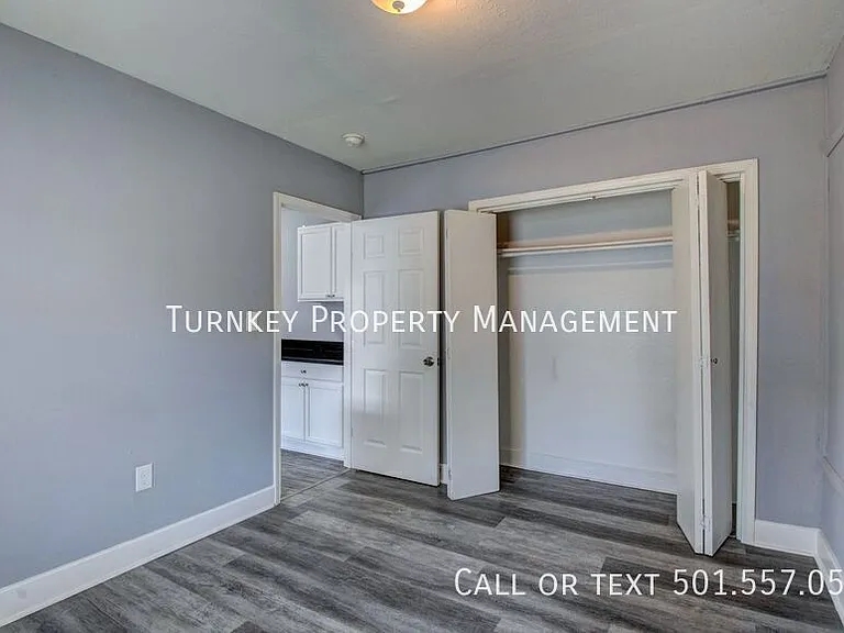 1502 Sycamore St #B — Photo 5