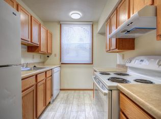 508 S Mattis Ave #B7686E44B, Champaign, IL