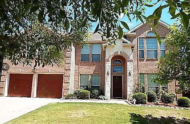 1st image of 9 Whispering Bend Ct