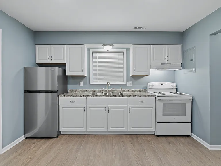 816 Asylum St #2 — Photo 5