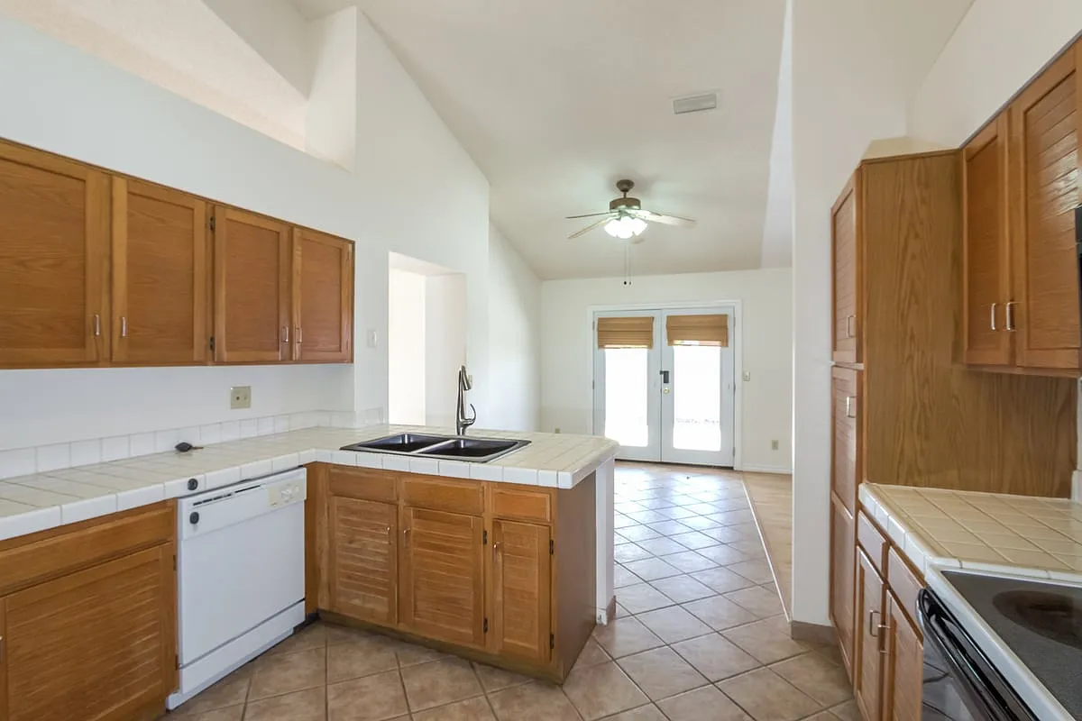 2771 West Camino De La Joya Tucson AZ 85742 — Photo 4