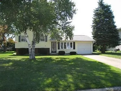 602 Kevin Dr photo 1