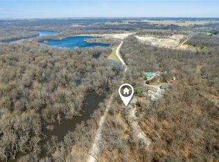 2576 58th Street Ln, Vinton, IA 52349