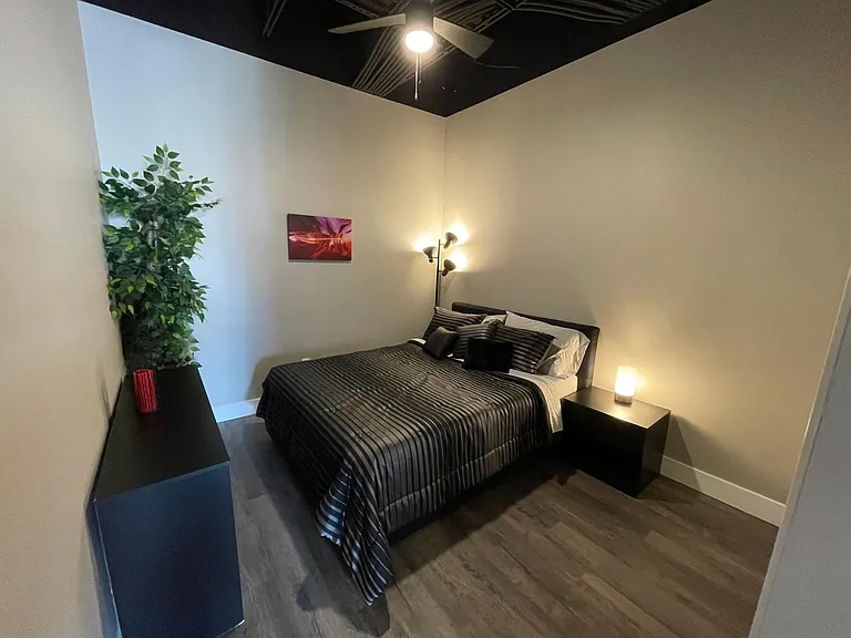 The 609 Studios — Photo 32