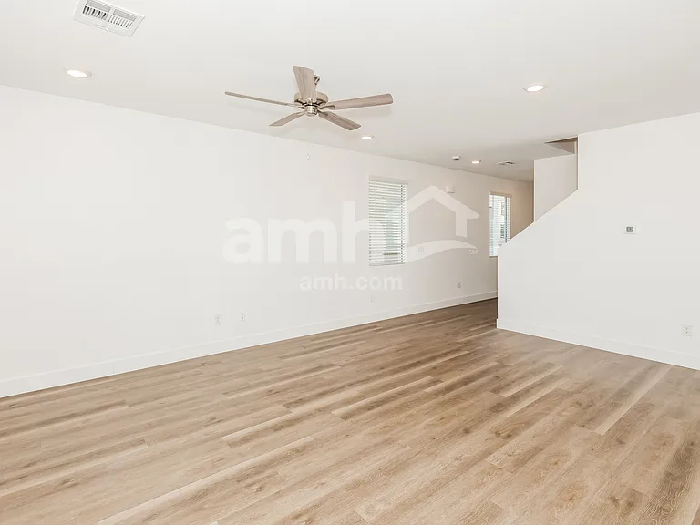 8732 Begonia Ct — Photo 6