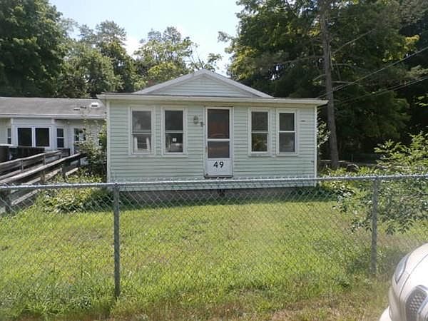 1st image of 49 Pine St
