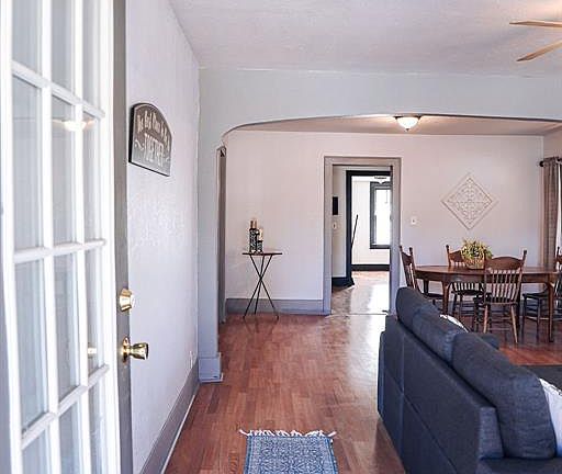 5th image of 620 W 5th St