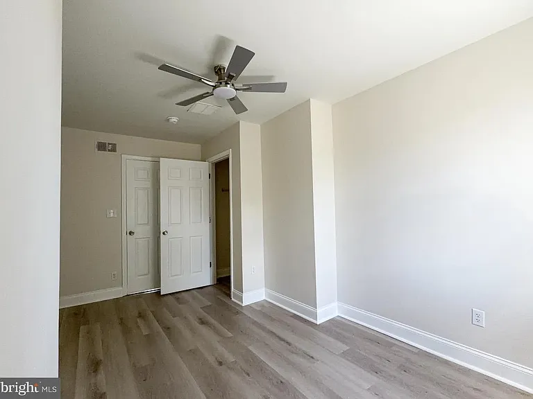 1433 W Lombard St #4 — Photo 7