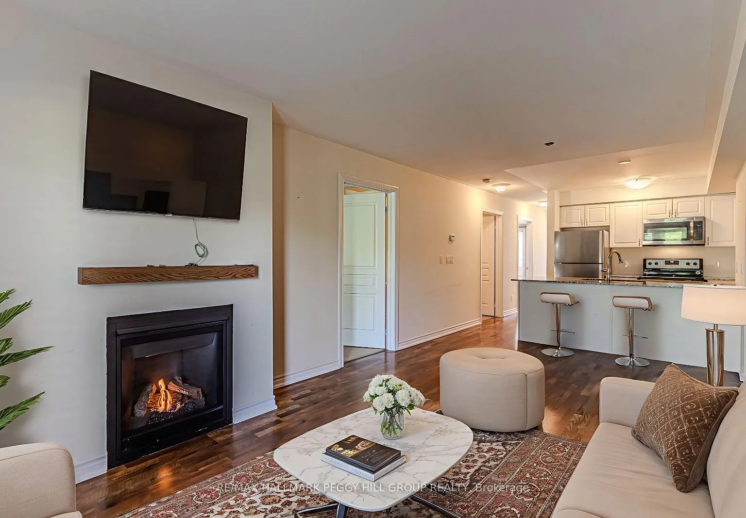 2 bed, $2,200 — Photo 3